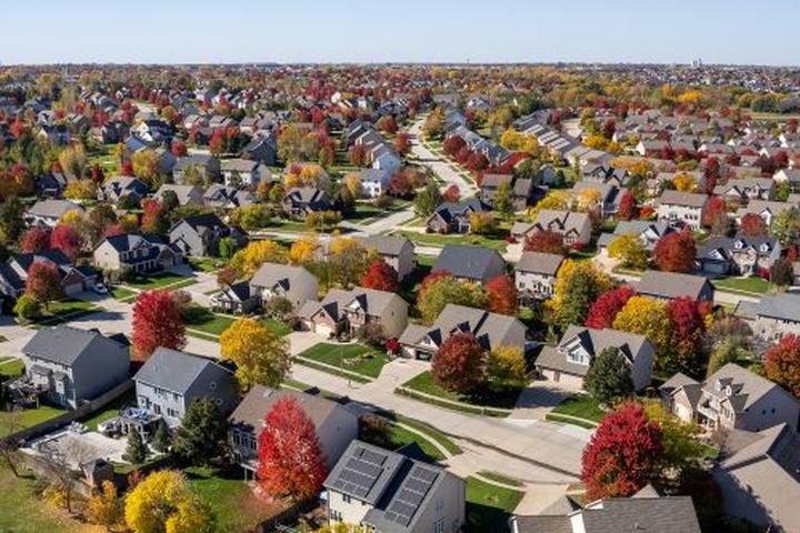 View of a new development neighborhood in Urbandale, Iowa